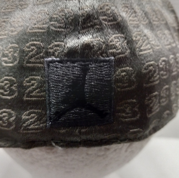 Air Jordan Embroidery 23 Flat Brim Gray Black Kids Boys Print 4-7 Fitted Hat Cap - Picture 8 of 12